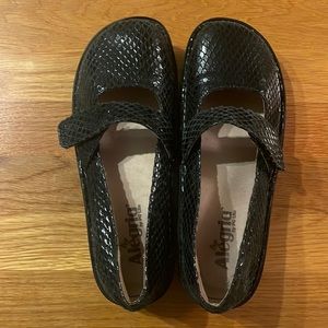 Women’s Algeria  Size 39 - Blank Mary Jane